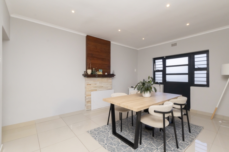 3 Bedroom Property for Sale in Sanddrift Western Cape